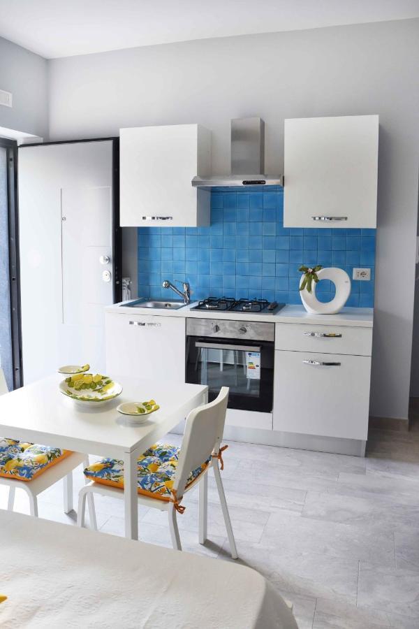 Studio Apartment Angelo - Free Private Parking Sarno Kültér fotó